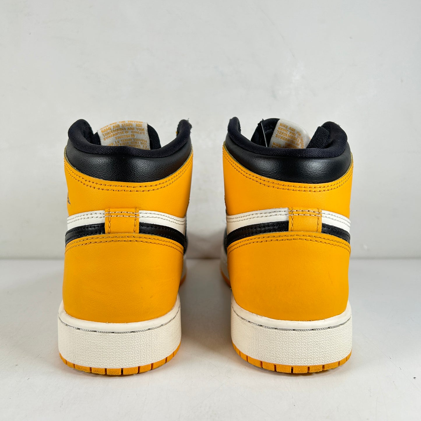 575441 711 Jordan 1 Retro High OG Taxi (GS) [USED] - 6.5 Y (Used) (No Box)