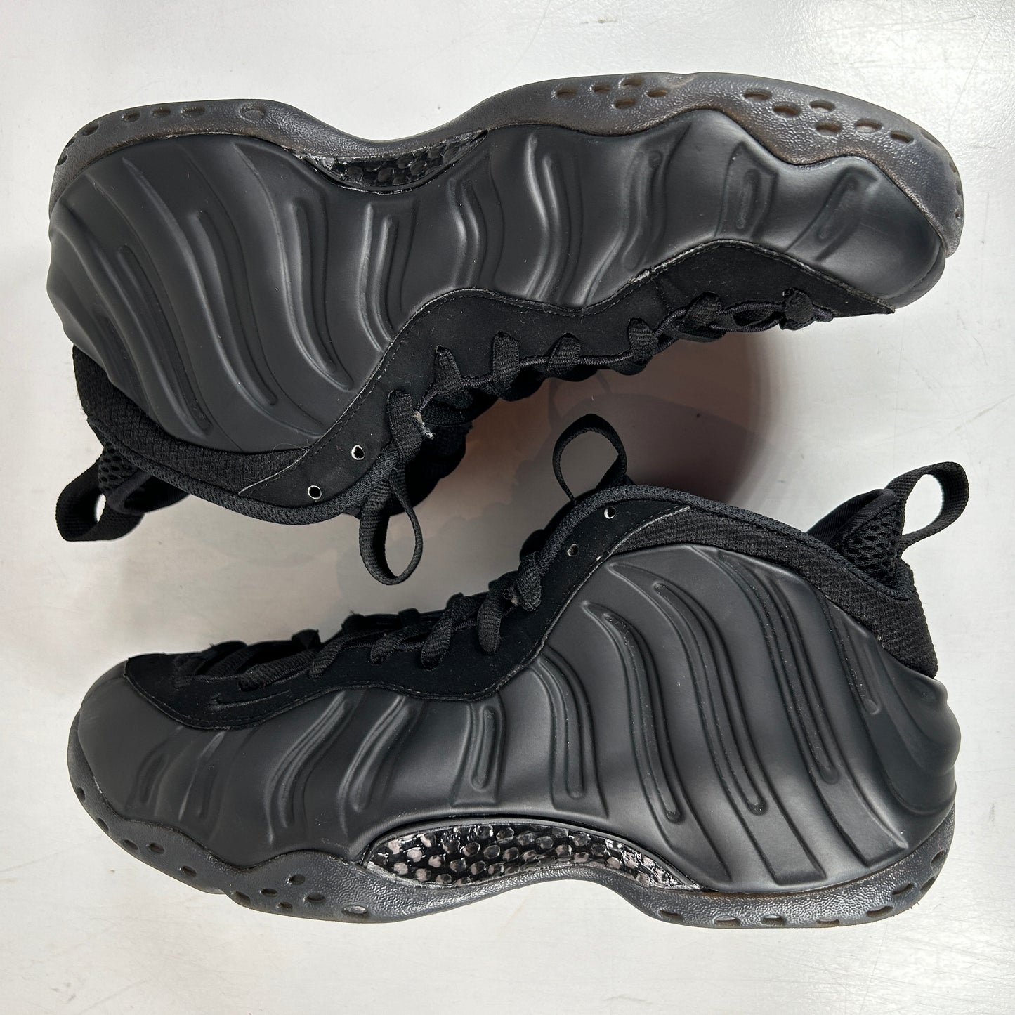 FD5855 001 Nike Air Foamposite One Antracita (2023)