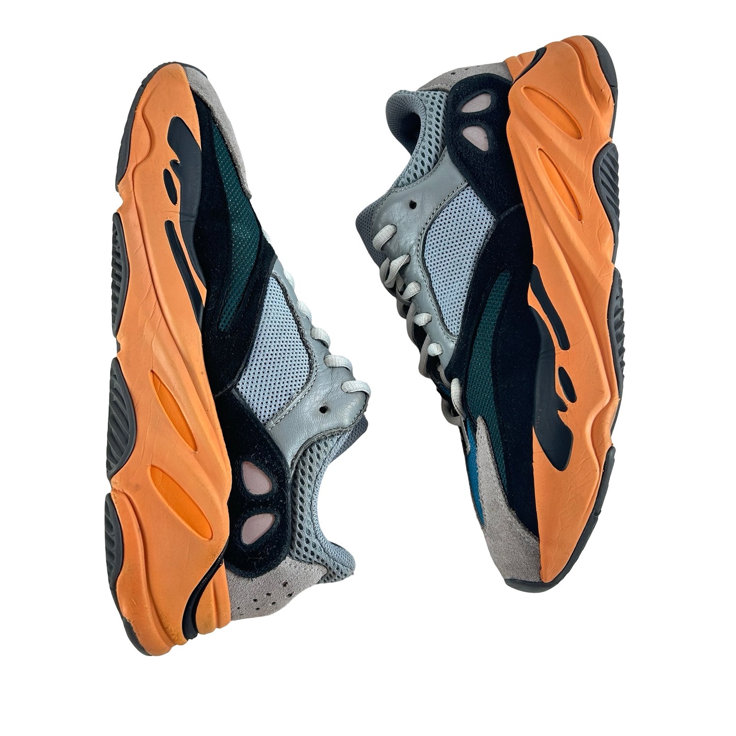 GW0296 Yeezy 700 Wash Orange [USED] - 8.5 M (Used)