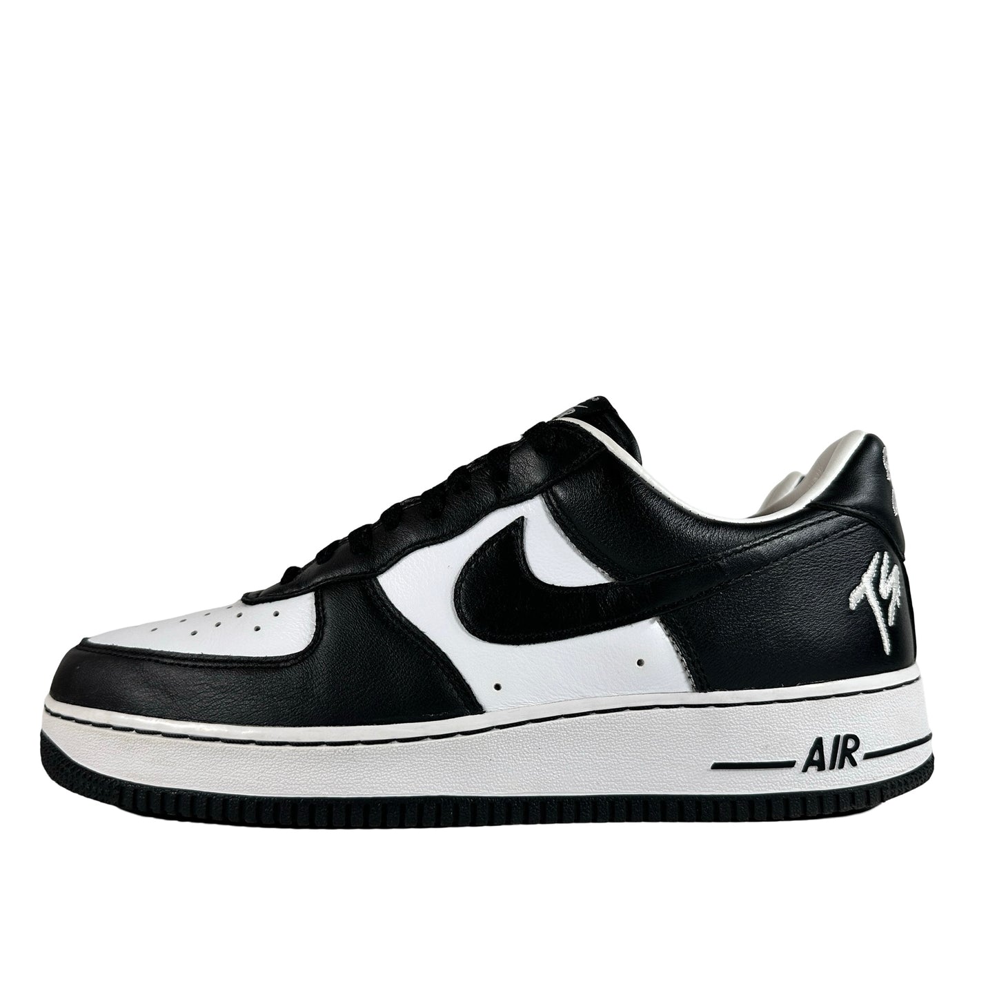 FJ5756 100 Nike Air Force 1 Low Terror Squad Blackout [USED] - 11 M (Used2)