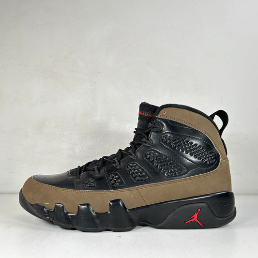 302370 020 Jordan 9 Retro Olive (2012) [USED] - 9.5 M (Used)