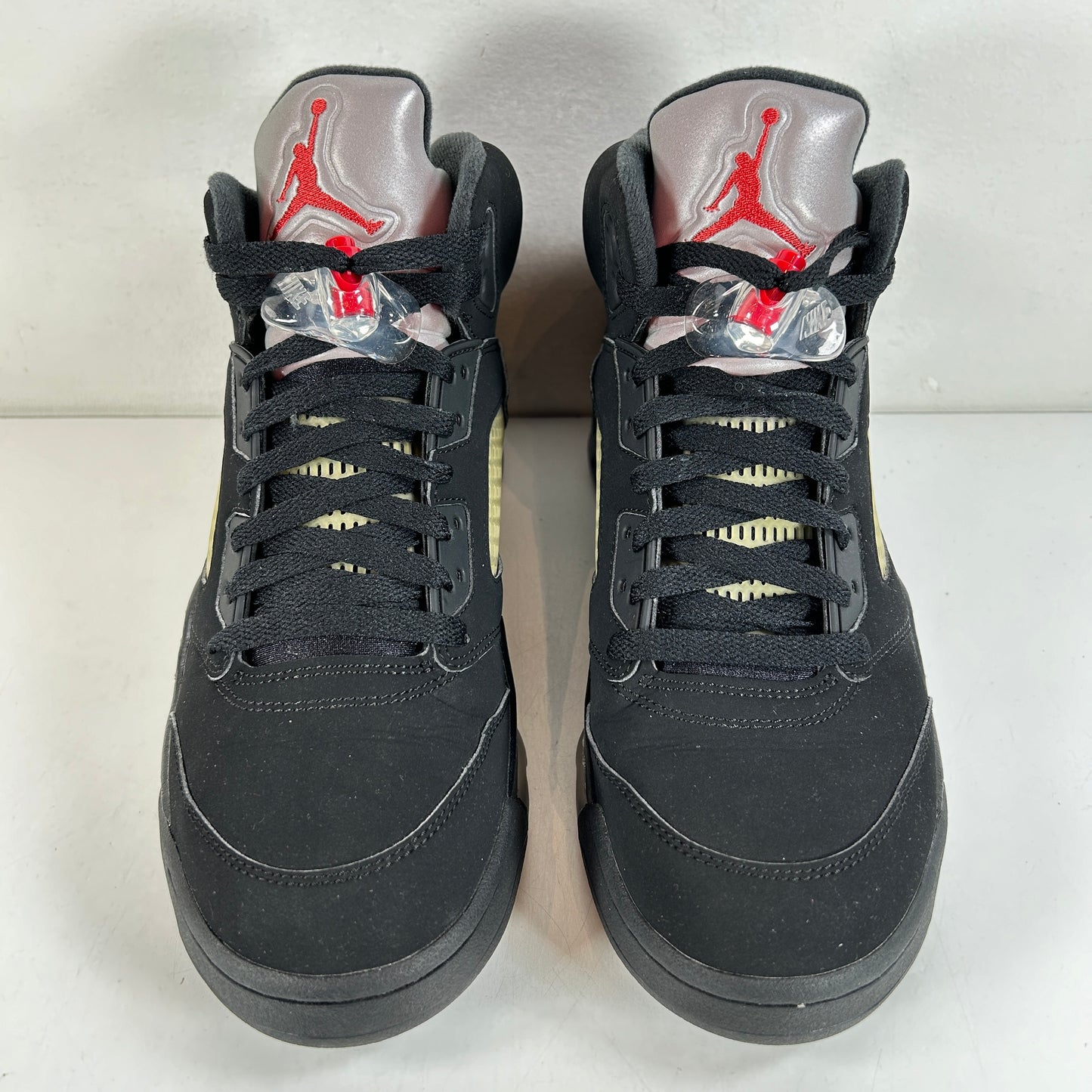 845035 003 Jordan 5 Retro Black Metallic (2016) [USED] - 9.5 M (Used) (No Box)