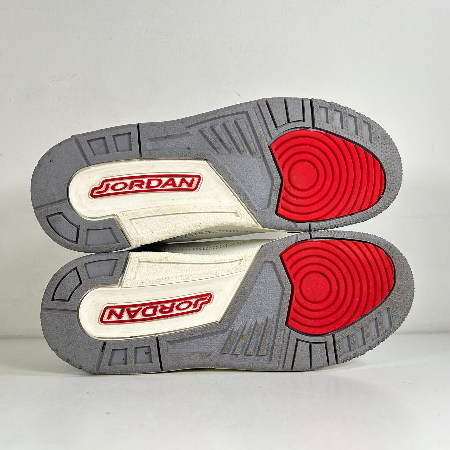DM0967 100 Jordan 3 Retro White Cement Reimagined (GS) [USED]  - 6.5 Y (Used2) (No Box2)