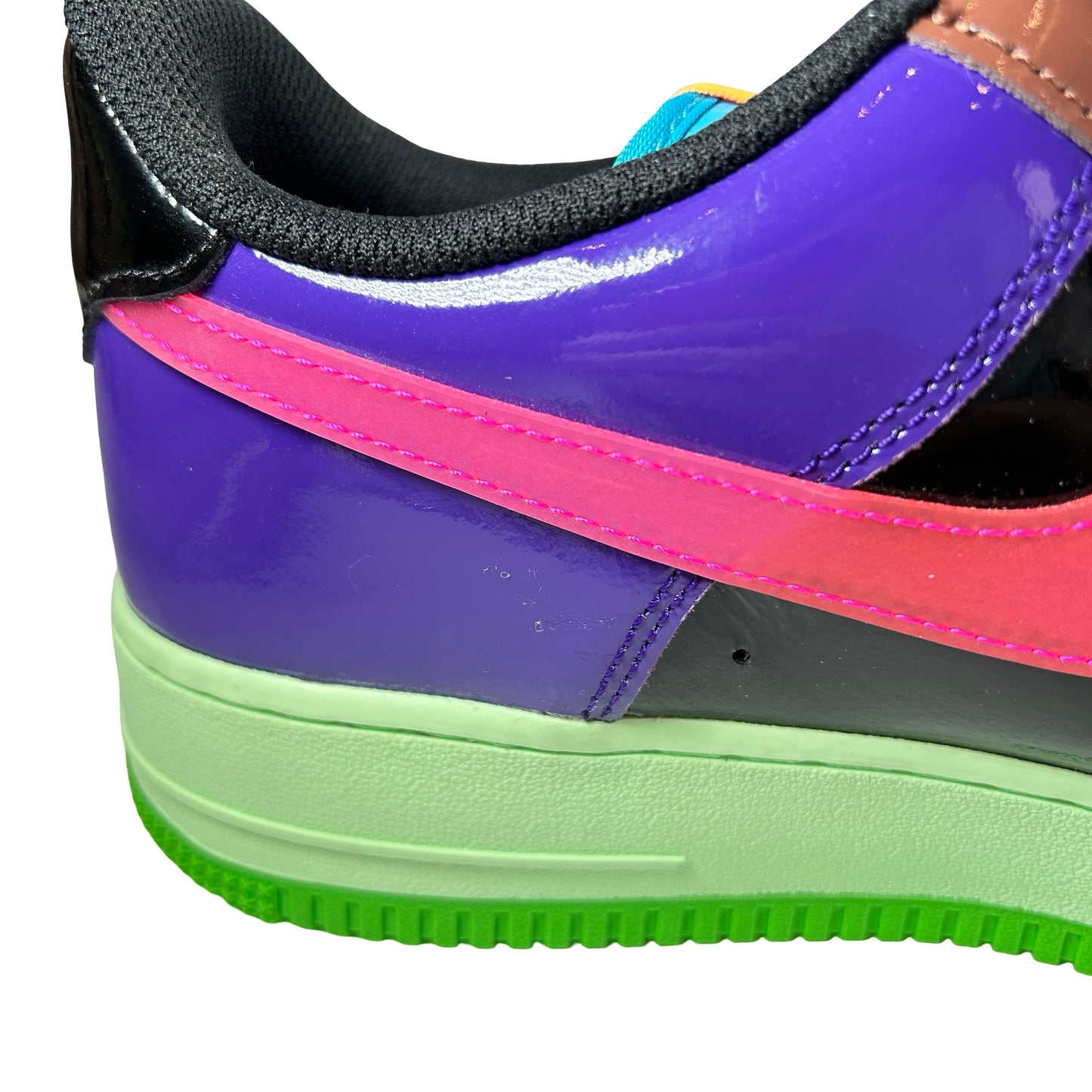 DV5255 200 Nike Air Force 1 Low SP Undefeated Multi Pink [CONDITIONAL] - 10.5 M (Glue Stains Inner Left Foot)