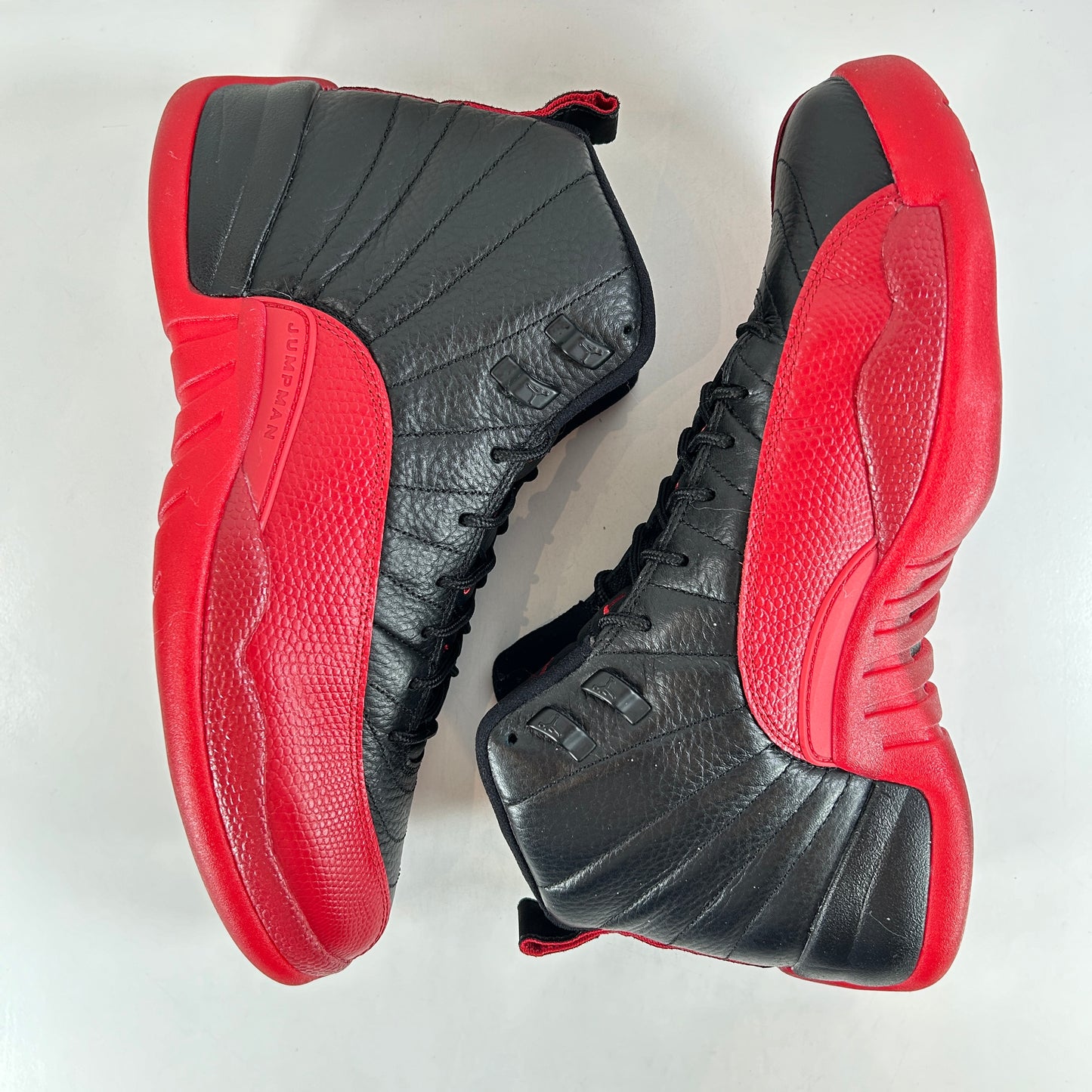 130690 002 Jordan 12 Retro Flu Game (2016) [USED] - 10.5 M (VNDS) (Replace Box)