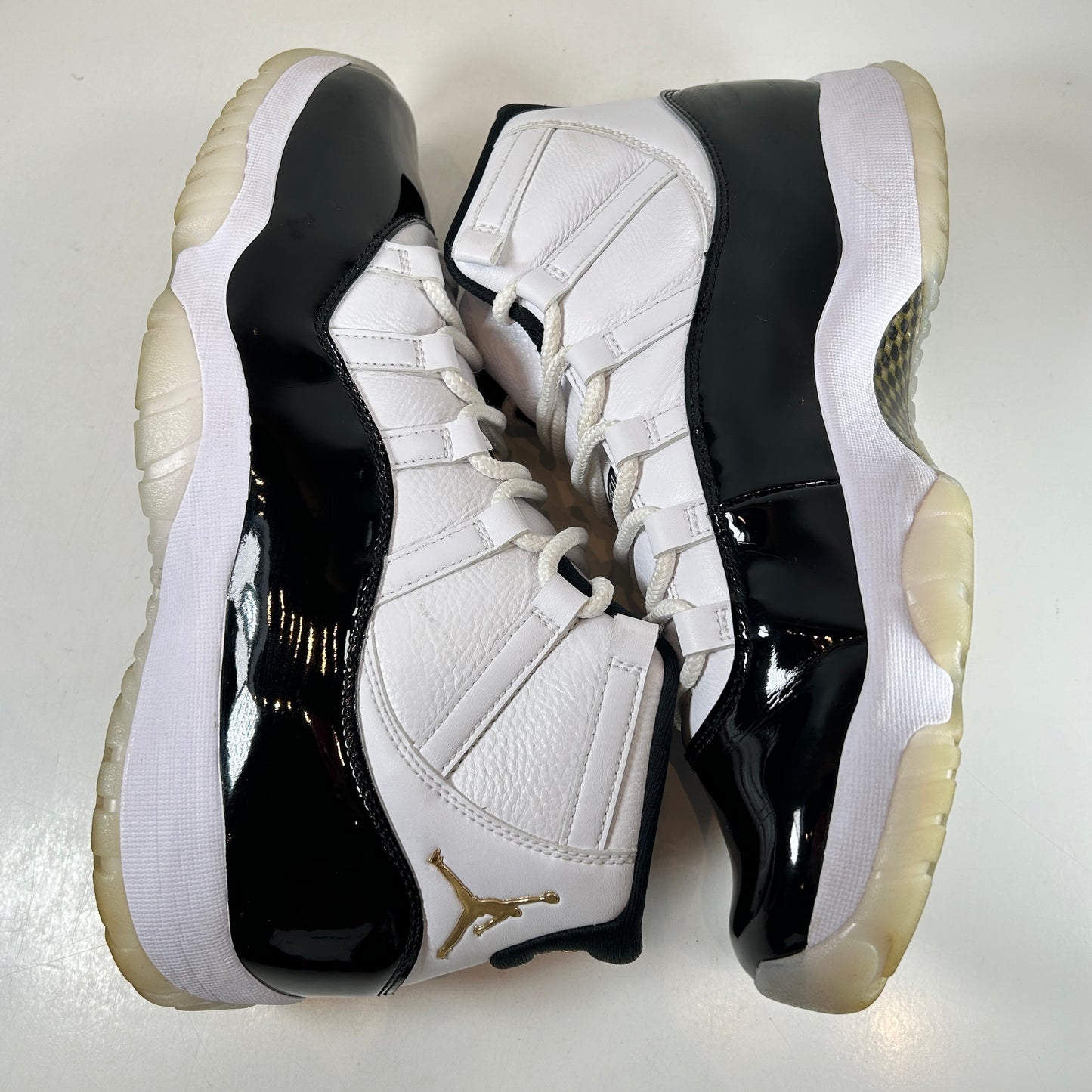 CT8012 170 Jordan 11 Retro DMP Defining Moments (2023) [USED] - 11 M (Used3)