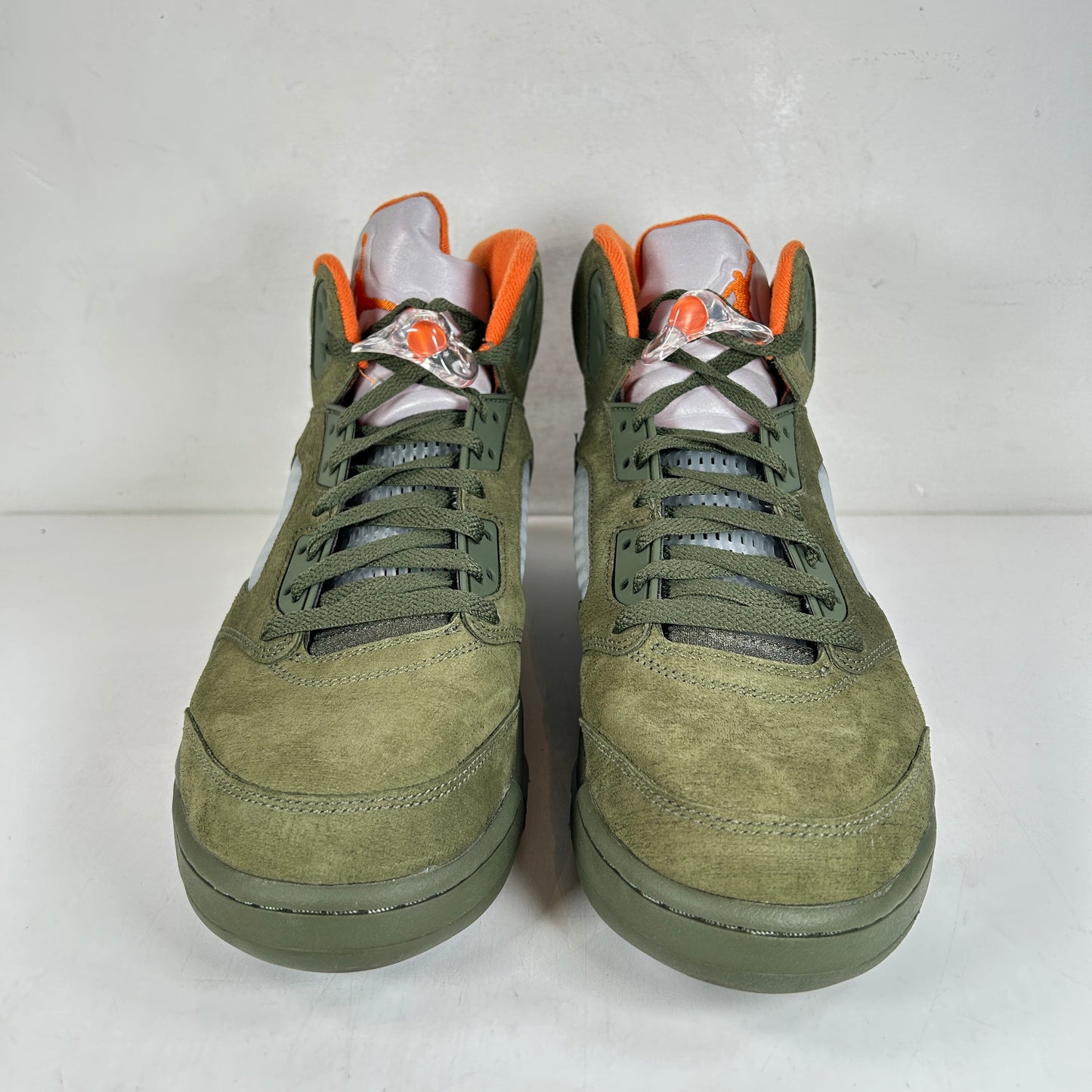 DD0587 308 Jordan 5 Retro Olive (2024) [USED] - 12 M (Used2)