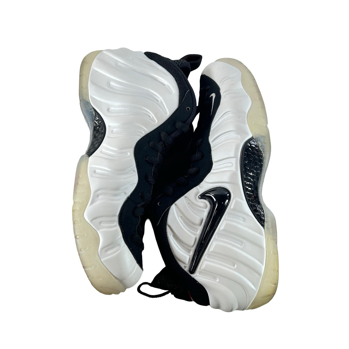 HF0794 200 Nike Air Foamposite Pro Pearl (2025) [USED] - 9.5 M (Used2)