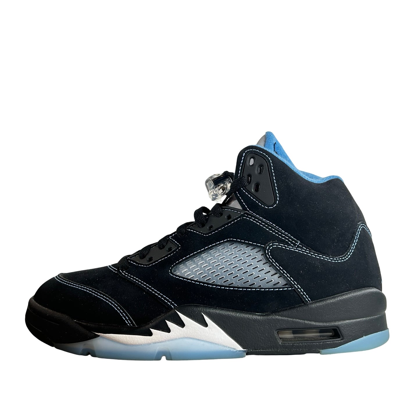 DD0587 008 Jordan 5 Retro Black University Blue (2026) [USED] - 8.5 M (Used)