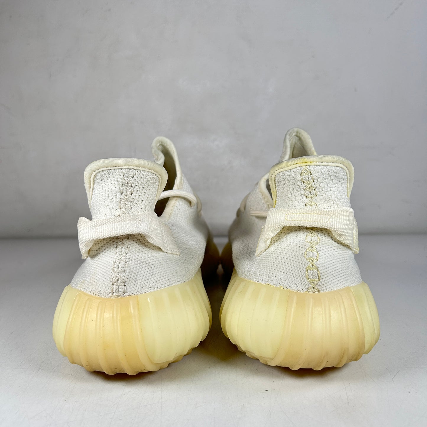 CP9366 Yeezy 350 V2 Crema Blanco