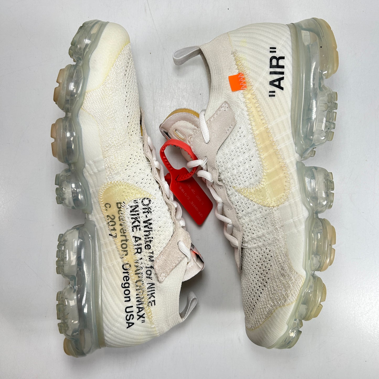 AA3831 100 Nike Air VaporMax Off-White (2018) [USED] - 11 M (Used)