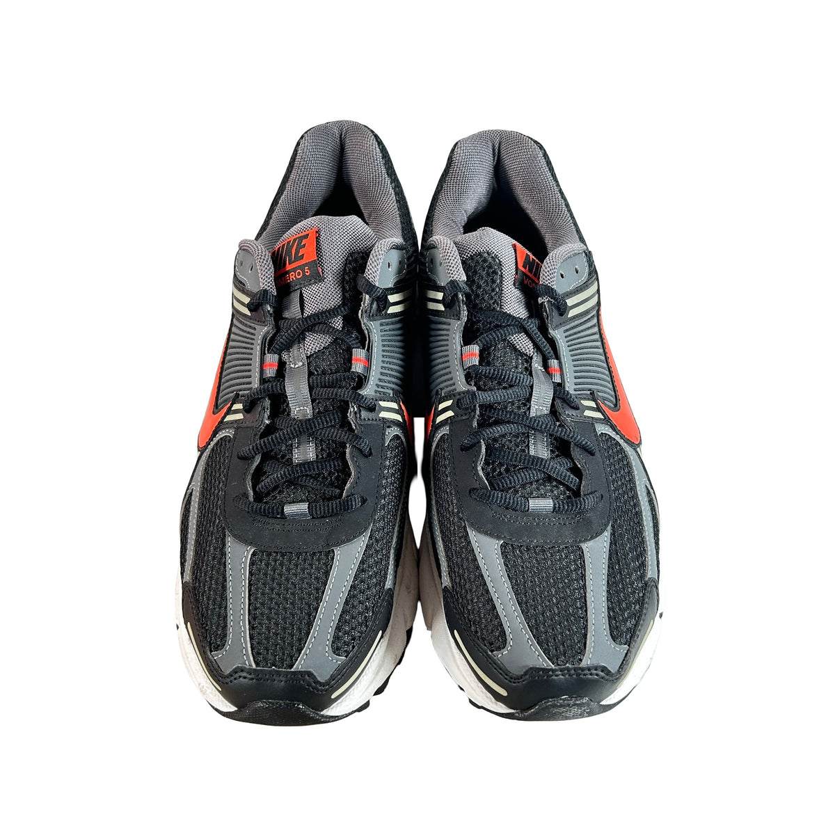 FB9149 001 Nike Zoom Vomero 5 Black Picante Red [USED] - 11.5 M (Used)