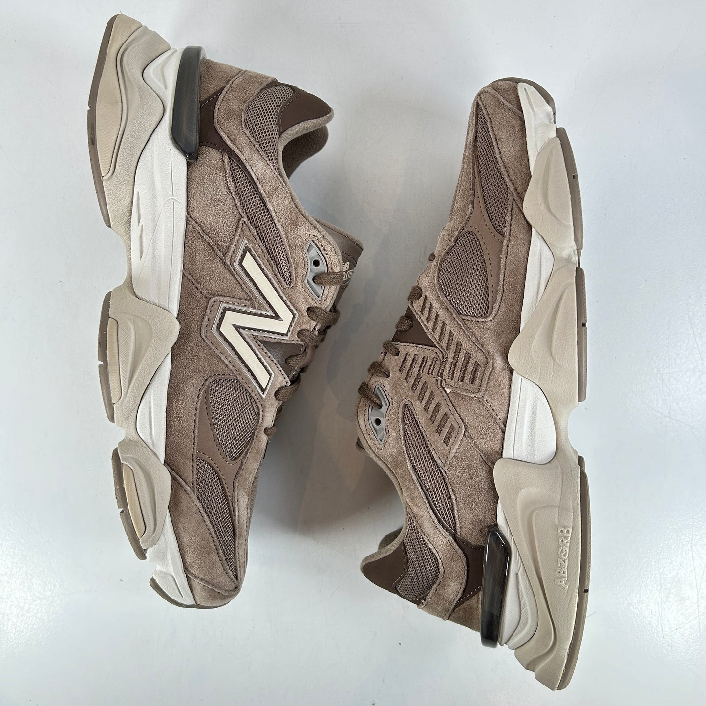 U9060JMR New Balance 9060 Mushroom Brown [USED] - 13 M (Used)