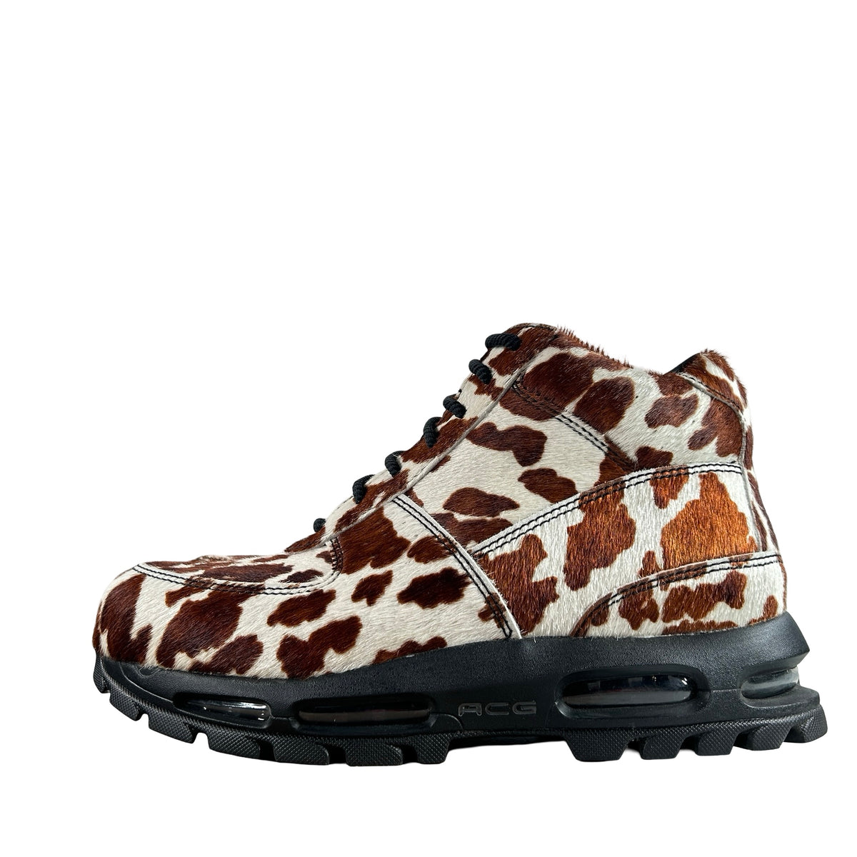 IO4635 100 Nike Air Max Goadome Sail Cacao Wow Cow Print Pony Hair [USED] - 10 M (Used)