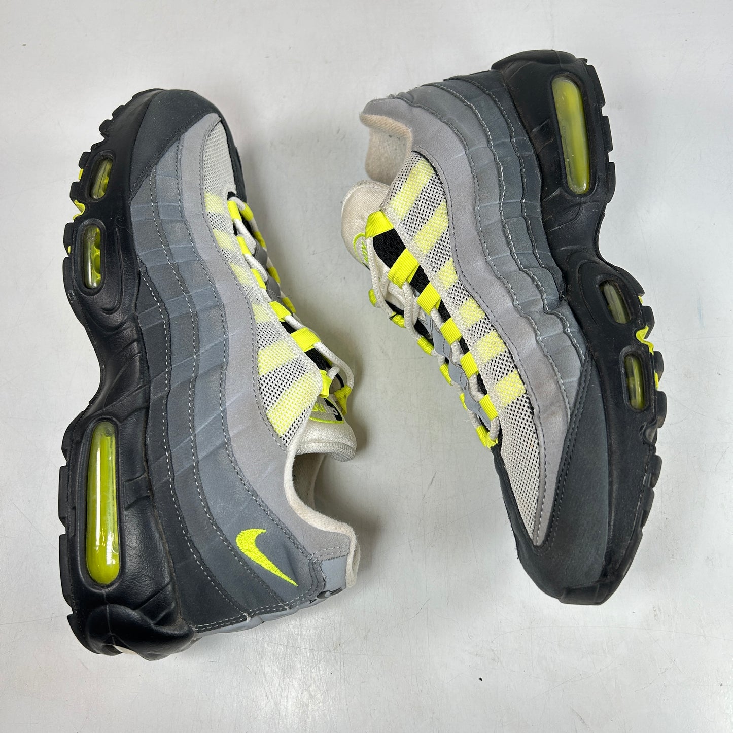 CT1689 001 Nike Air Max 95 OG Neon (2020) [USED] - 9.5 (Used2)