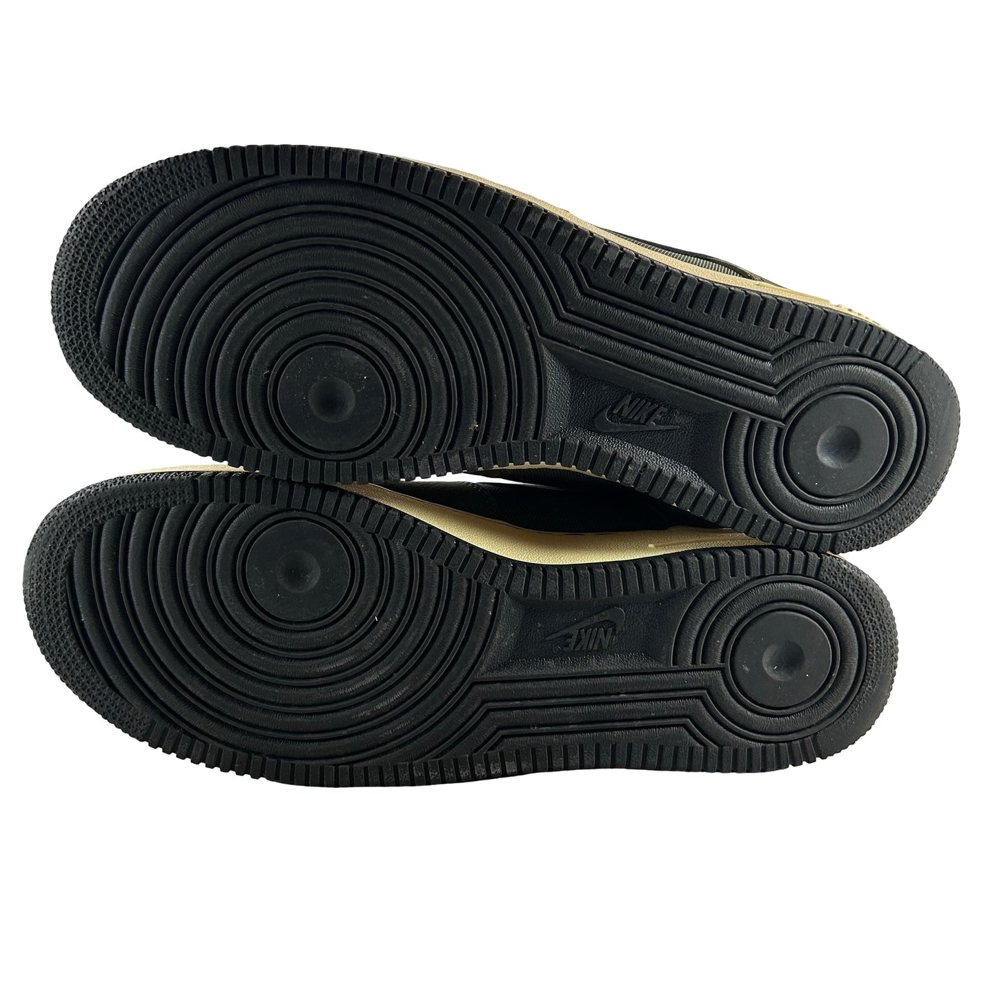 DH3064 300 Nike Air Force 1 Low SP Undefeated [USED] - 12.5 M (Used)