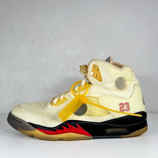 DH8565 100 Jordan 5 Off-White Sail [USED] - 11 M (Used)