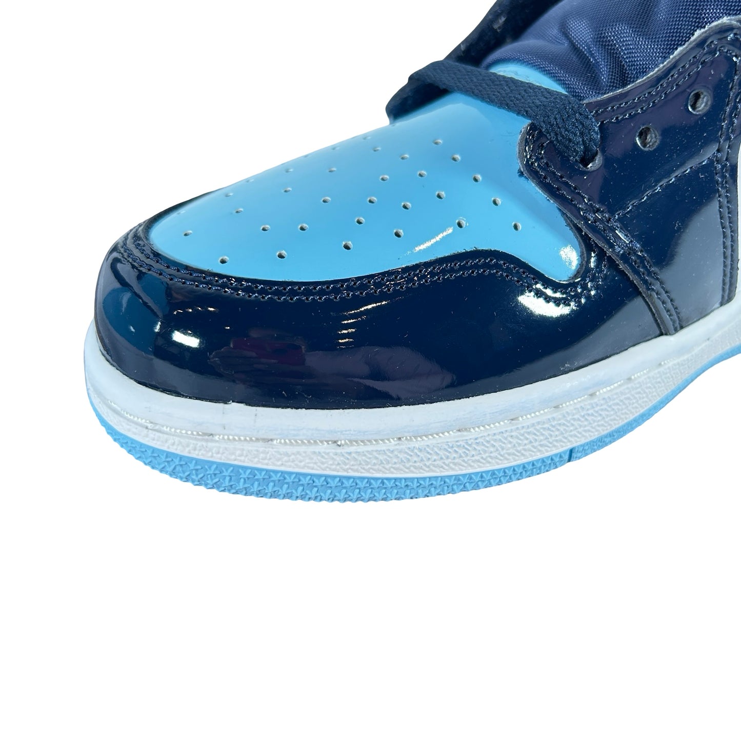 CD0461 401 Air Jordan 1 Retro High UNC Patent (Women's) - 9 W (Dye On Midsole)