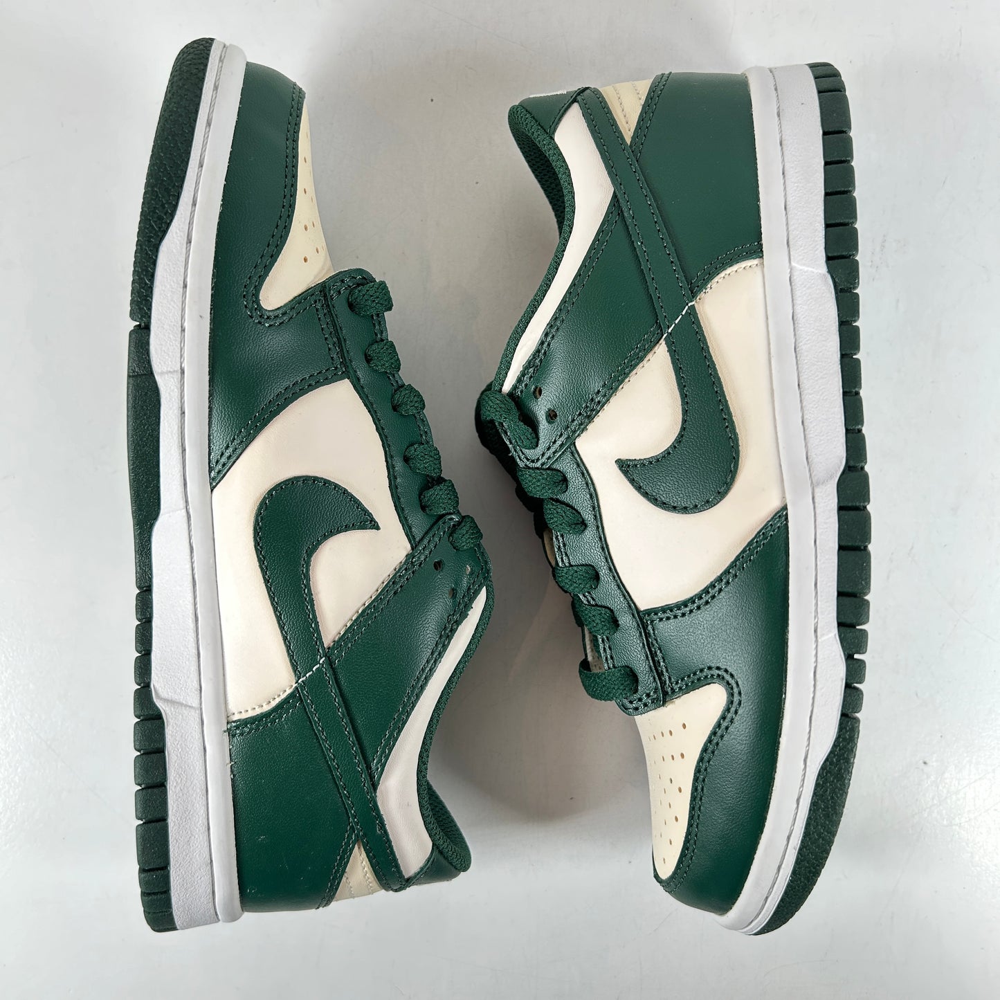 CW1590 102 Nike Dunk Low Michigan State (GS) [CONDITIONAL]