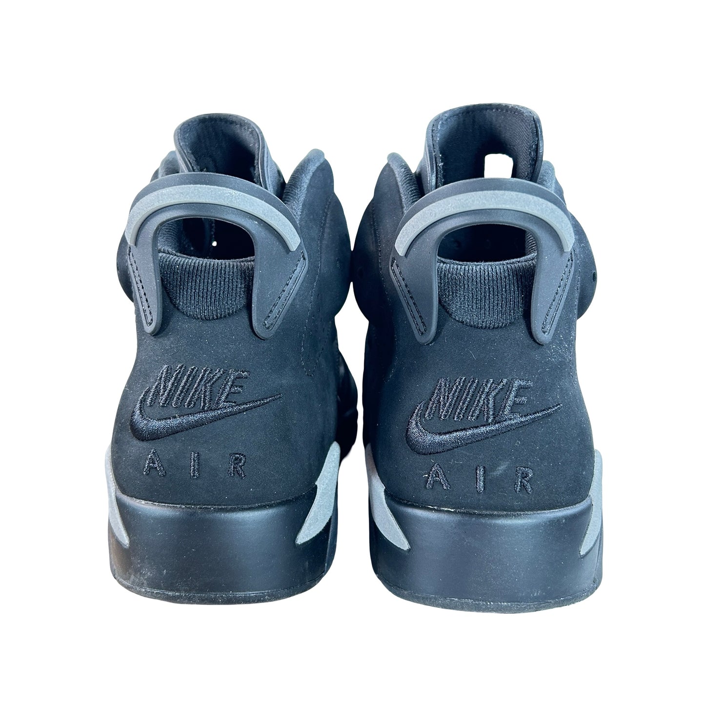 IR2266 010 Air Jordan 6 Retro Cap and Gown [USED] - 10 M (Used)