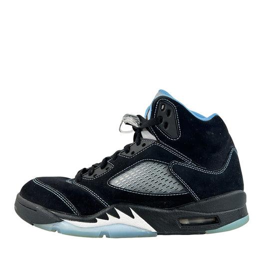 DD0587 008 Jordan 5 Retro Black University Blue (2026) [USED] - 8.5 M (Used)