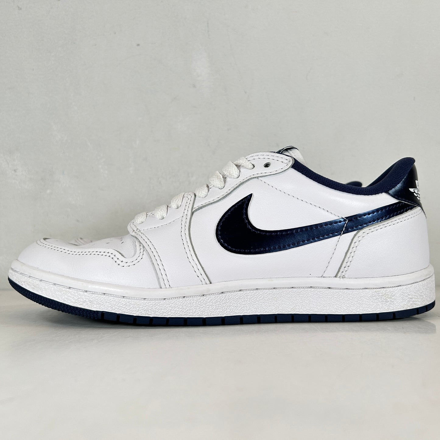 FB9933 141 Air Jordan 1 Retro Low 85 'Metallic Blue' [USED] - 8.5 M (Used)