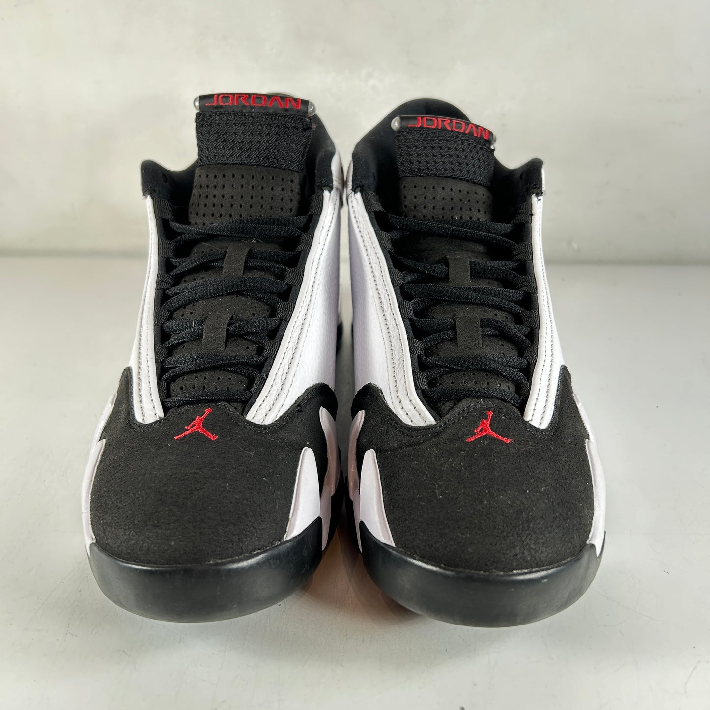 487471 160 Jordan 14 Retro Black Toe (2024) [USED] - 9.5 M (Used)