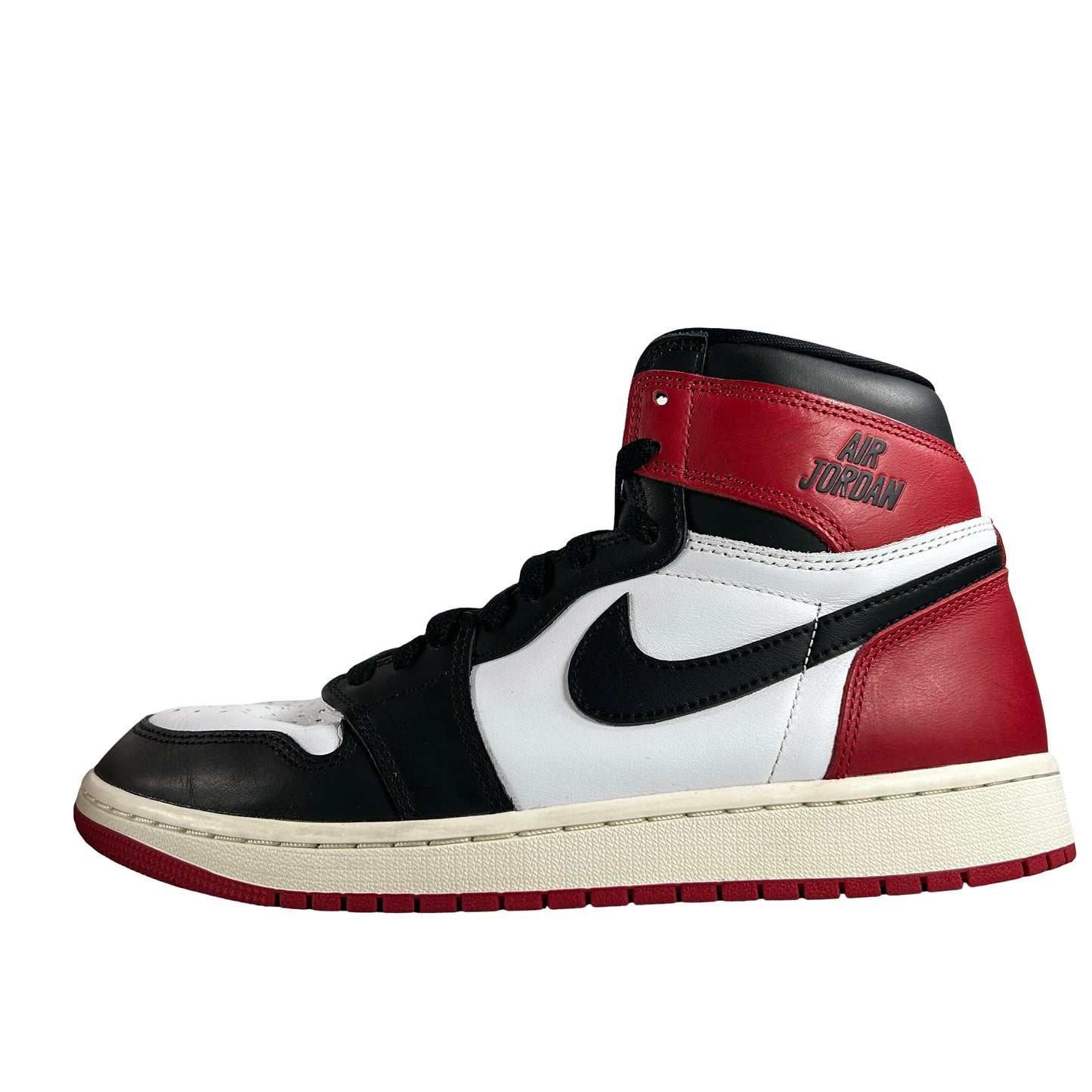 DZ5485 106 Jordan 1 Retro High OG Black Toe Reimagined [USED] - 9.5 M (Used9)