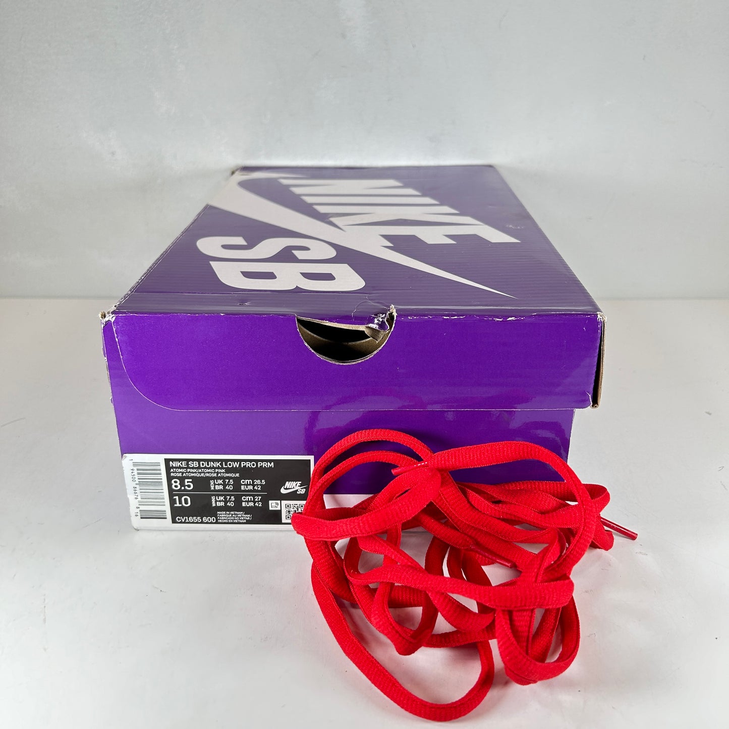 CV1655 600 Nike SB Dunk Low Pink Pig [USED] - 8.5 M (Used)