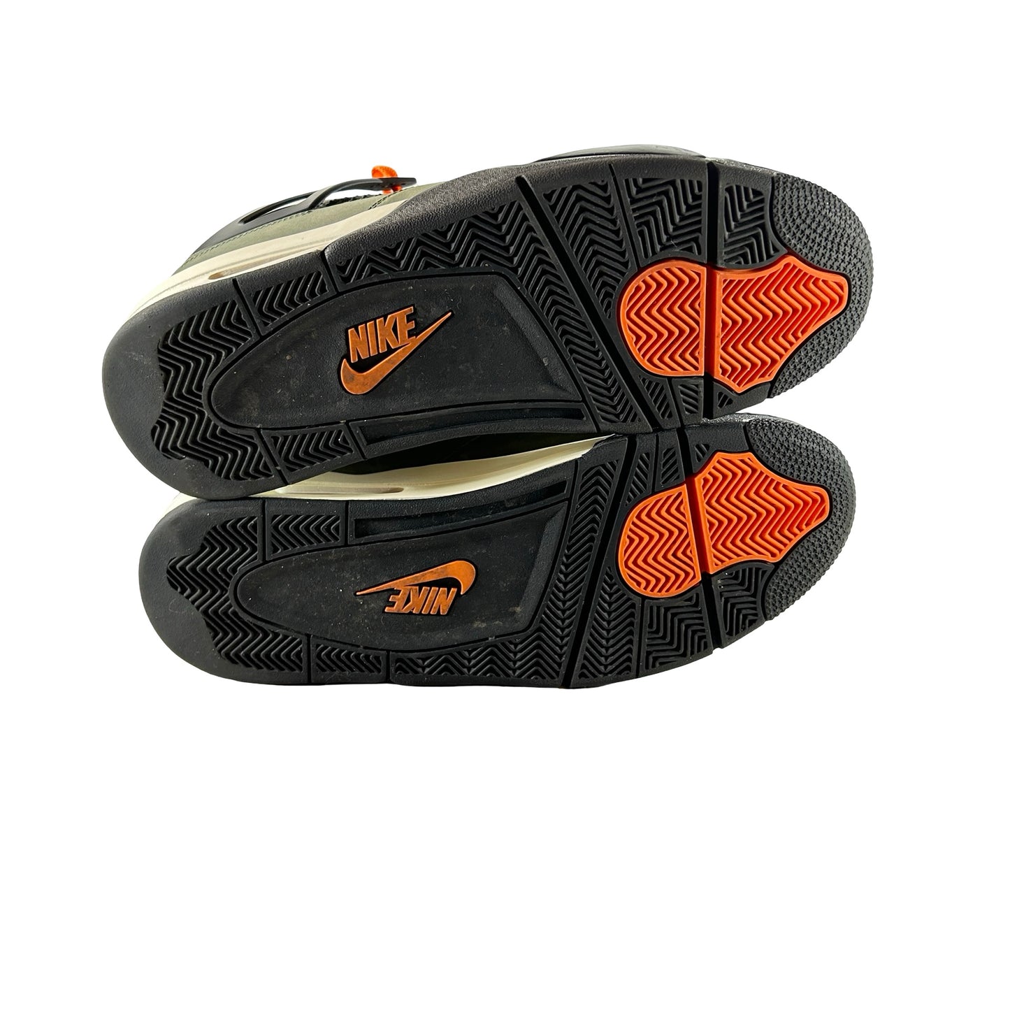 IB1519 200 Jordan 4 Retro OG SP Undefeated (2025) [USED] - 12 M (Used6)
