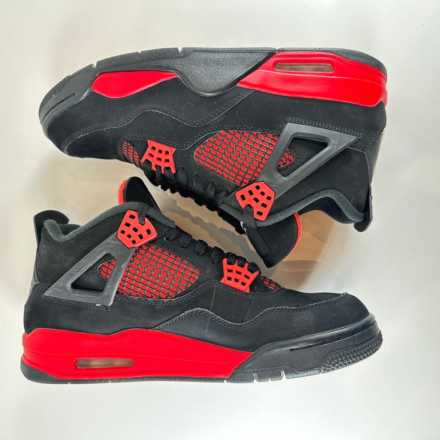 CT8527 016 Jordan 4 Retro Red Thunder [USED] - 9.5 M (Used2)