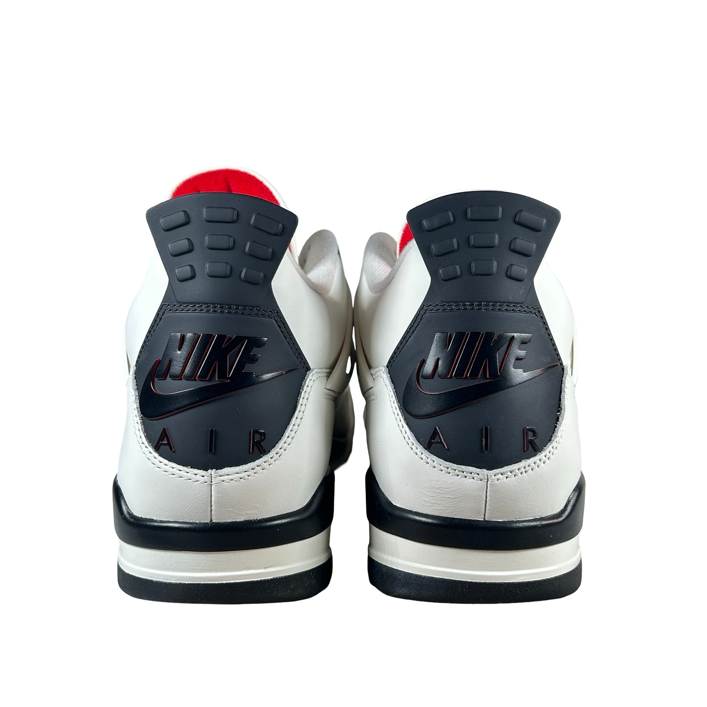 IM4002 100 Air Jordan 4 Retro OG Flight Club [USED] - 13 M (Used)