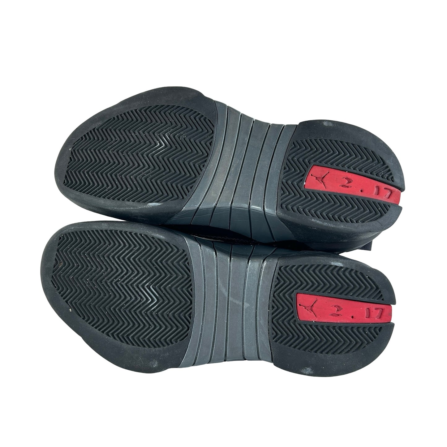 881429 001 Jordan 15 Retro Stealth (2017) [USED] - 8.5 M (Used)