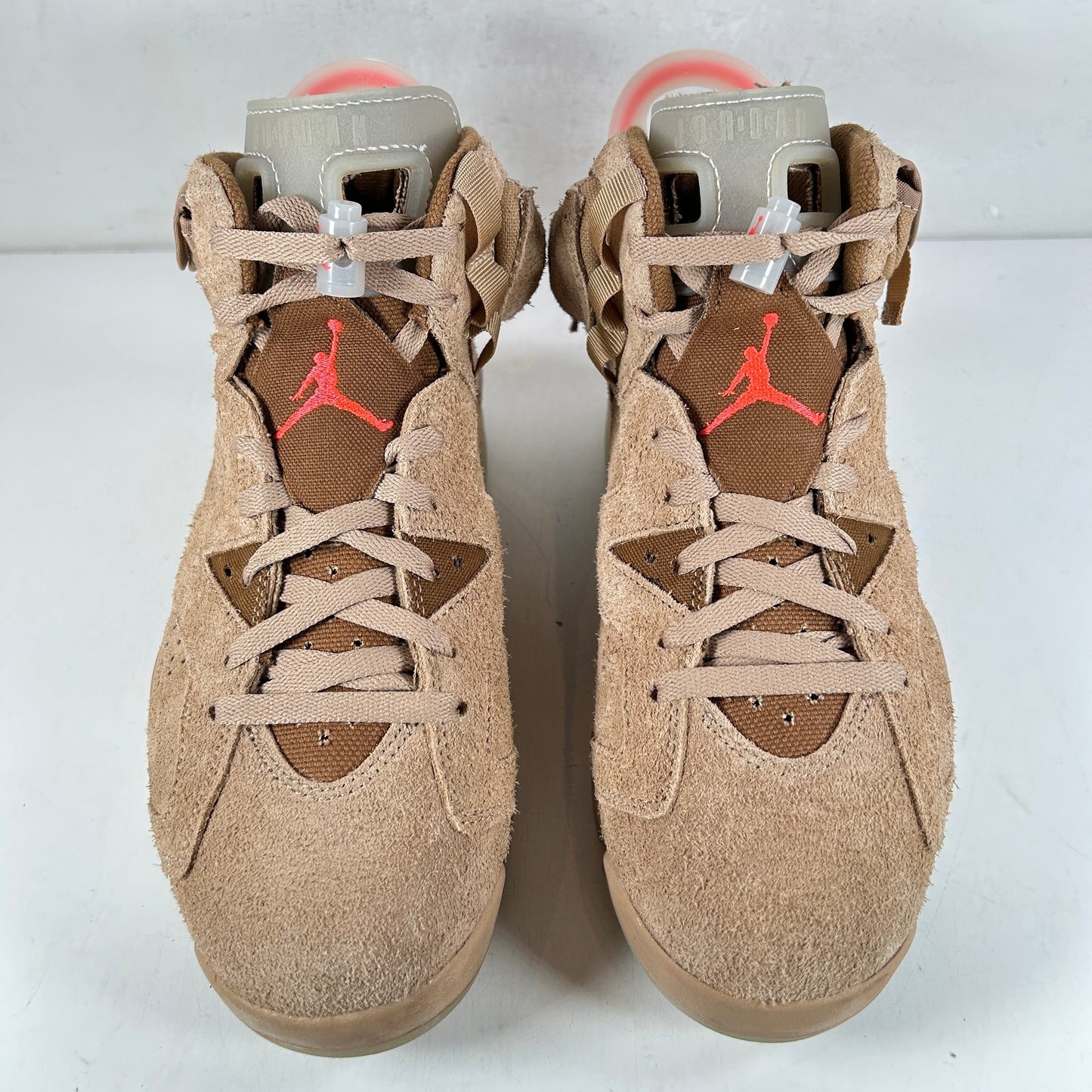 DH0690 200 Jordan 6 Retro Travis Scott British Khaki [USED] - 8.5 M (Used3)