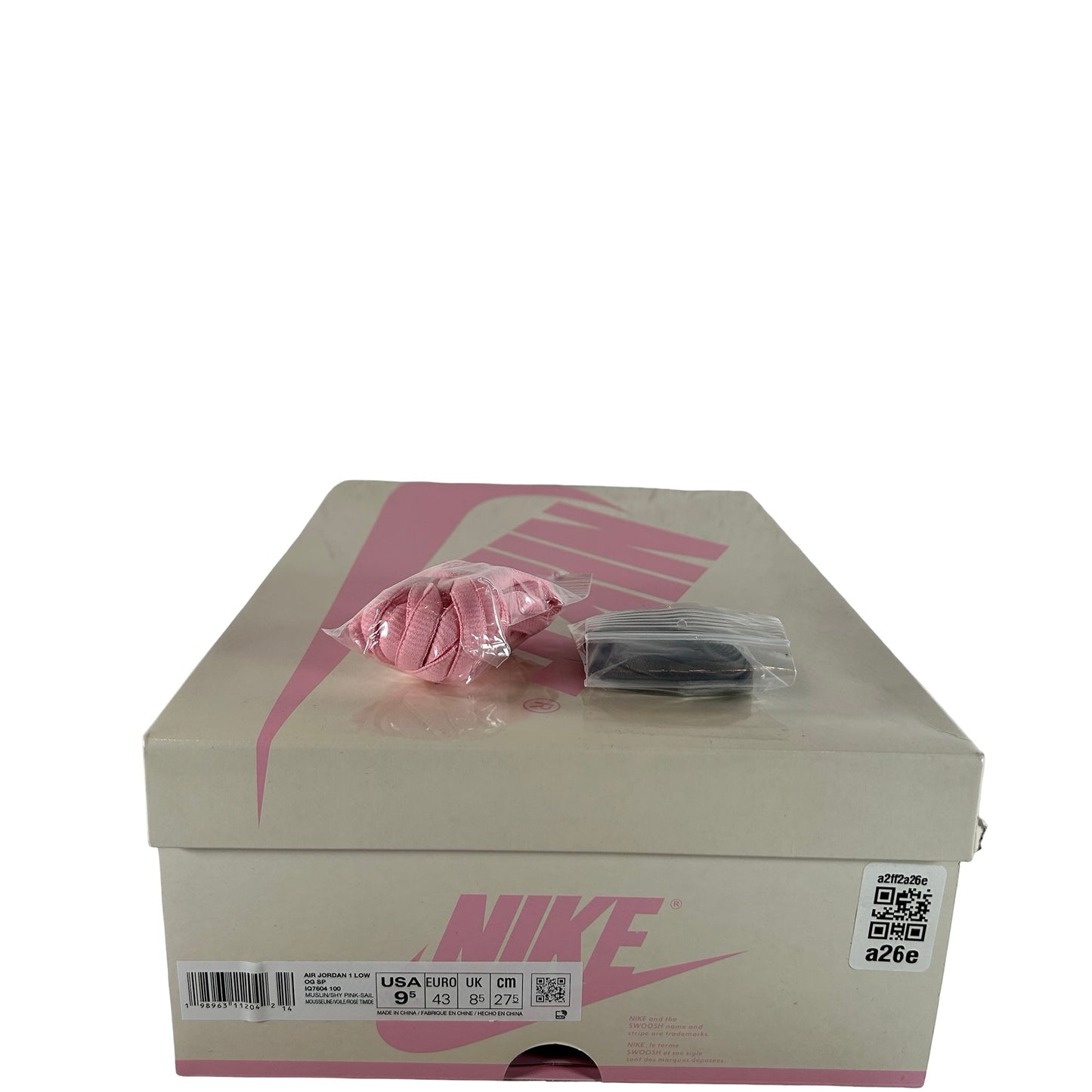 IQ7604 100 Jordan 1 Retro Low OG SP Travis Scott Shy Pink [USED] - 9.5 M (Used)