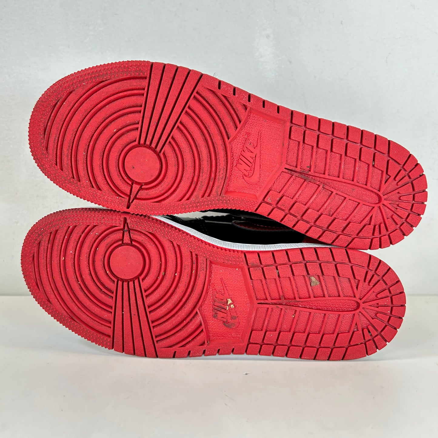 575441 063 Jordan 1 Retro High OG Patent Bred (GS) [USED] - 4.5 Y (Used2)