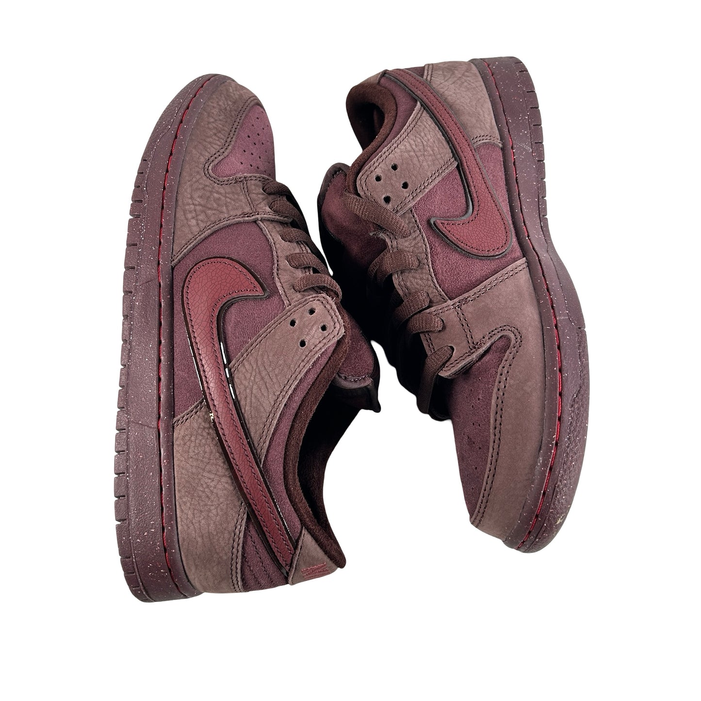 FN0619 600 Nike SB Dunk Low “City of Love” [USED] - 9.5 M (Used)