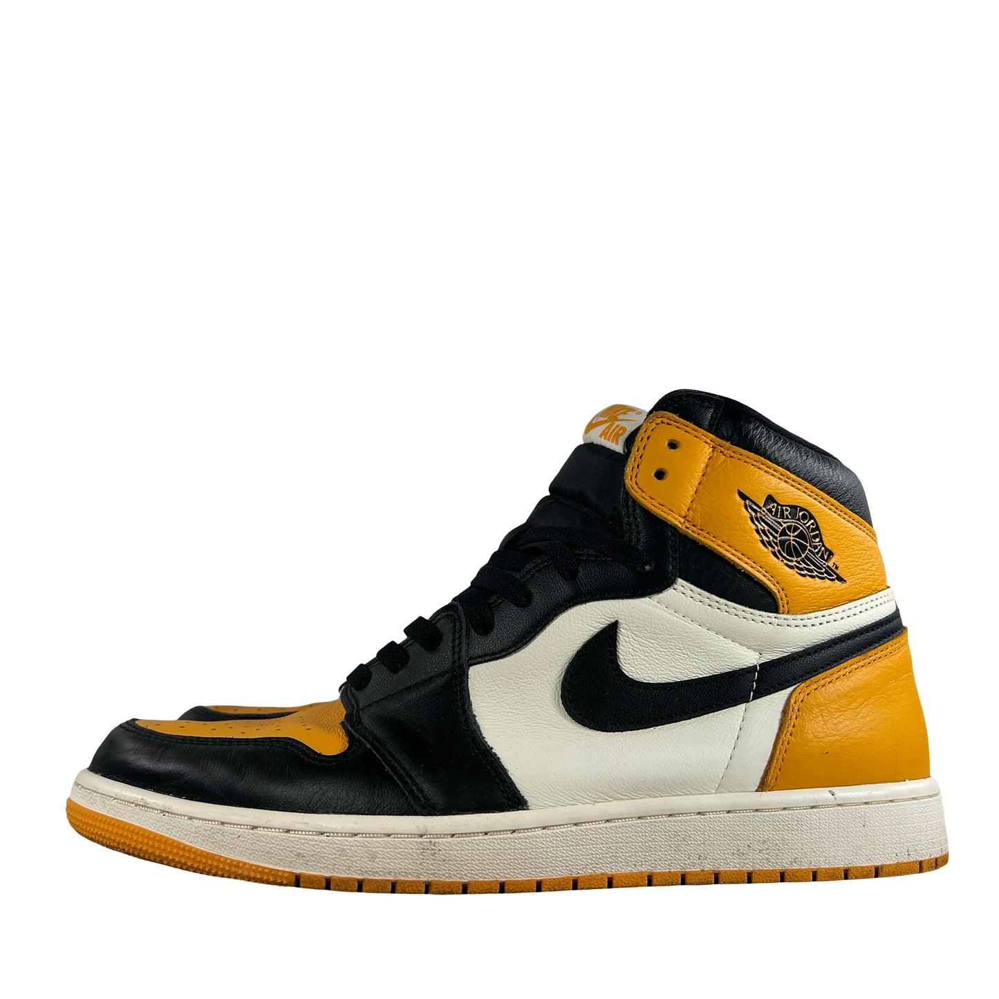 555088 711 Jordan 1 Retro High OG Punta amarilla
