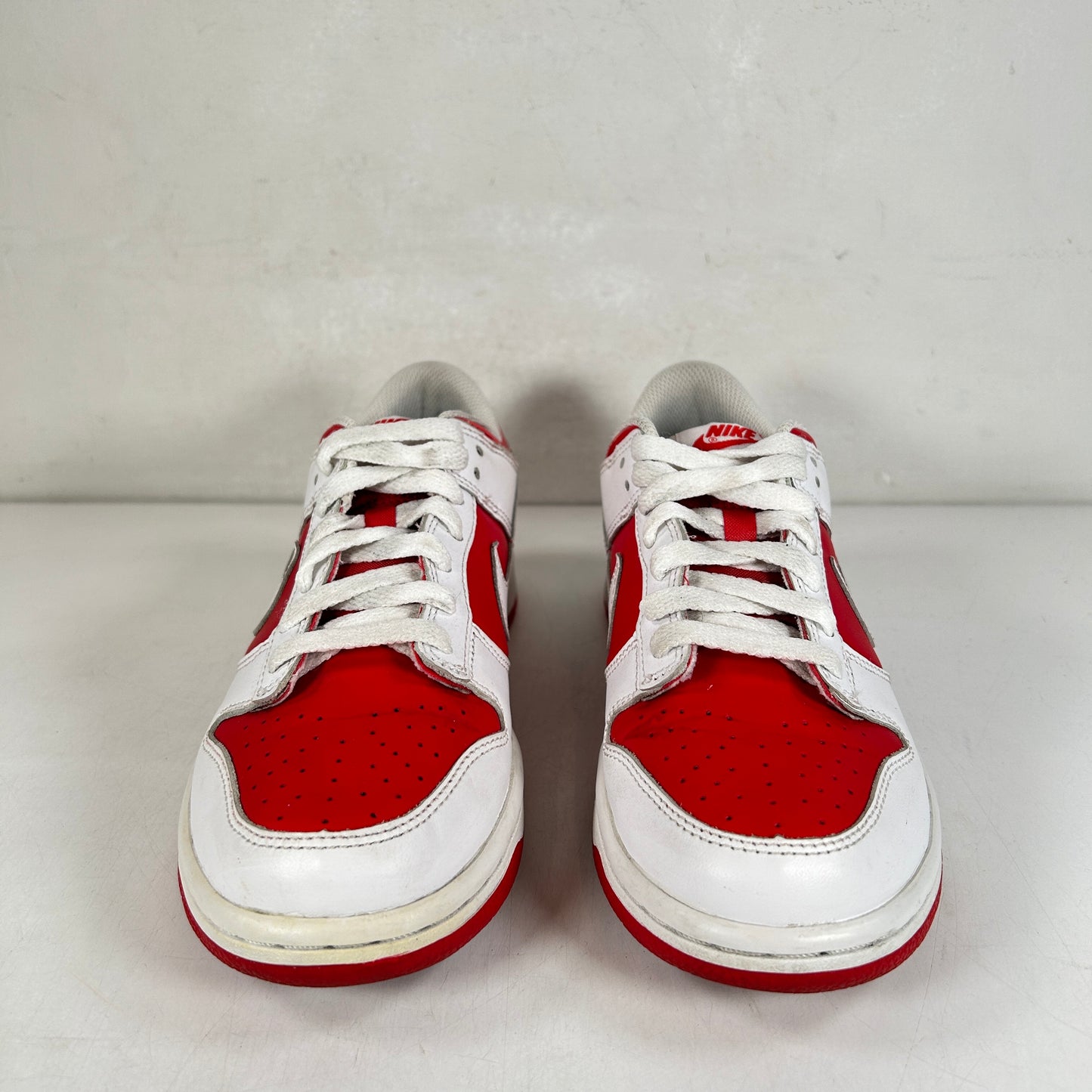 CW1590 600 Nike Dunk Low Championship Red (2021) (GS) [USED] - 5.5 Y (Used) (No Box)