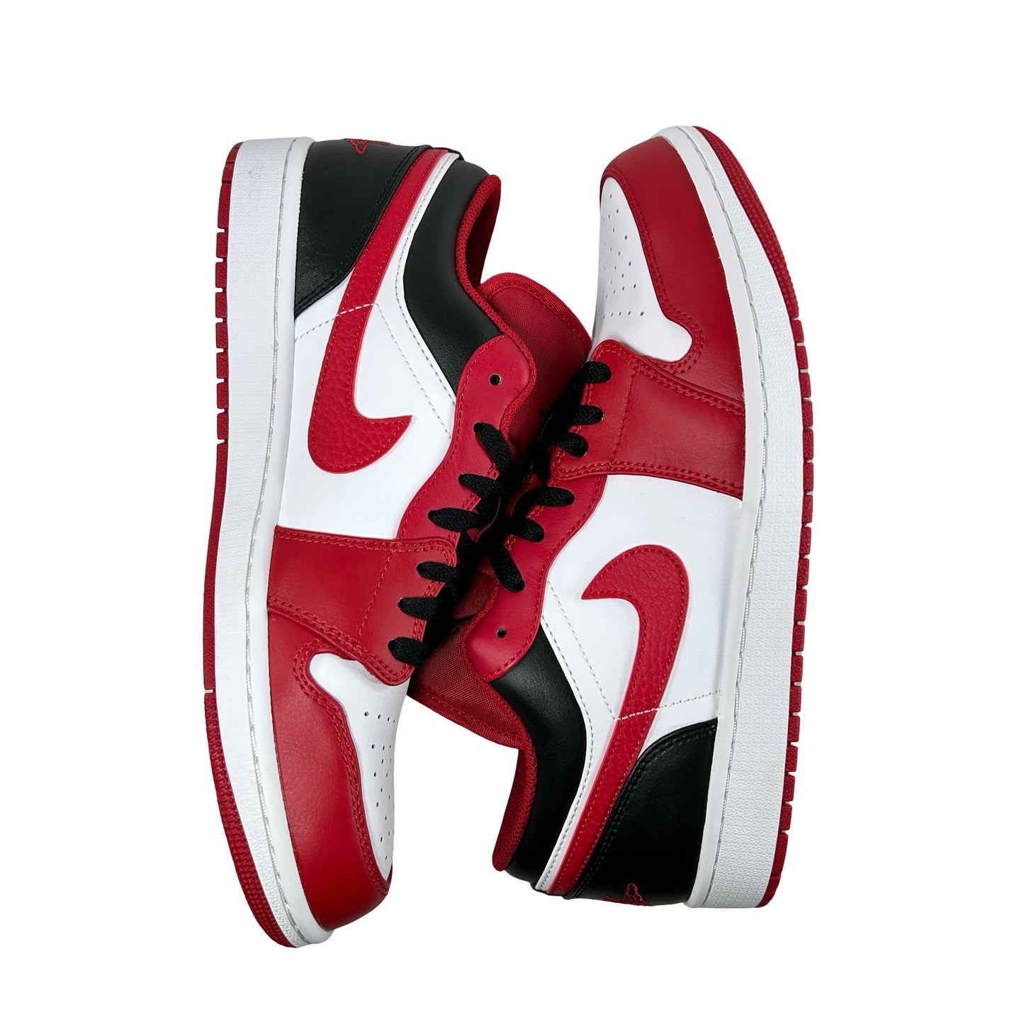 553558 163 Jordan 1 Low Bulls [USED] - 10 M (VNDS)