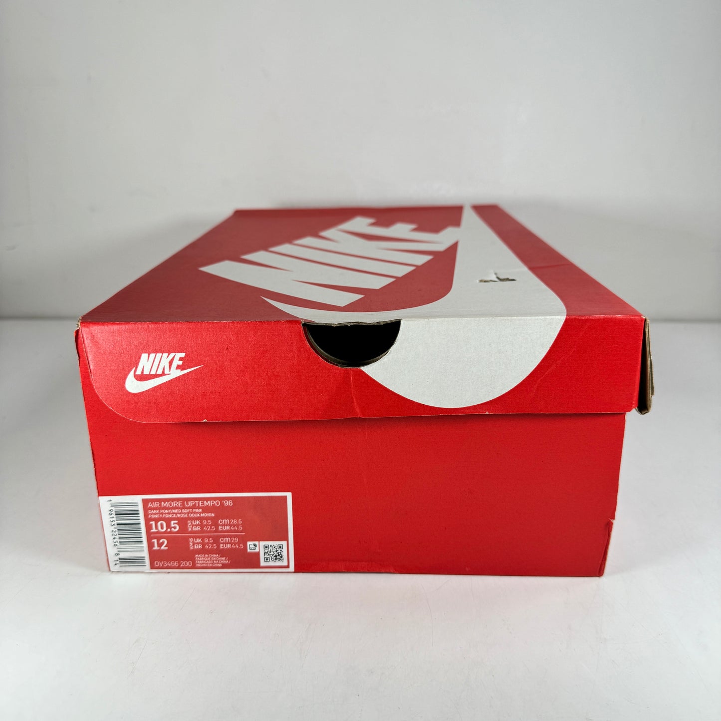 DV3466 200 Nike Air More Uptempo 96 Valentine's Day (2023) [USED] - 10.5 M (Used)