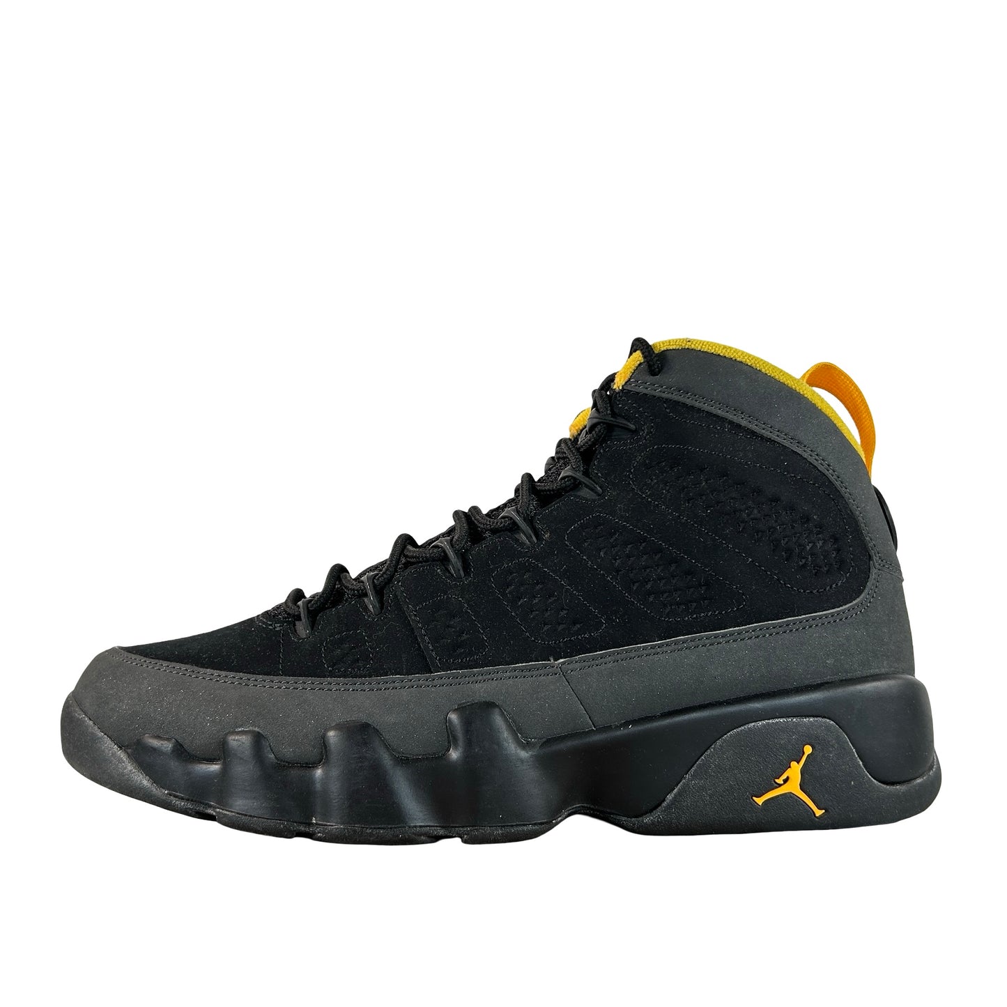 CT8019 070 Jordan 9 Retro Dark Charcoal University Gold [USED] - 9 M (Used)