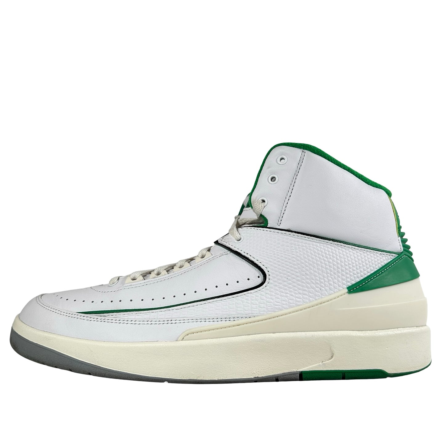 DR8884 103 Jordan 2 Retro Lucky Green - 13 M (Used3)