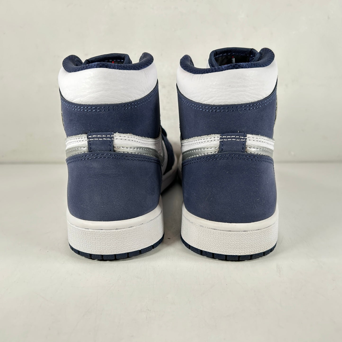 DC1788 100 Jordan 1 Co.JP Midnight Navy 2020 [USED] - 8.5 M (Used)