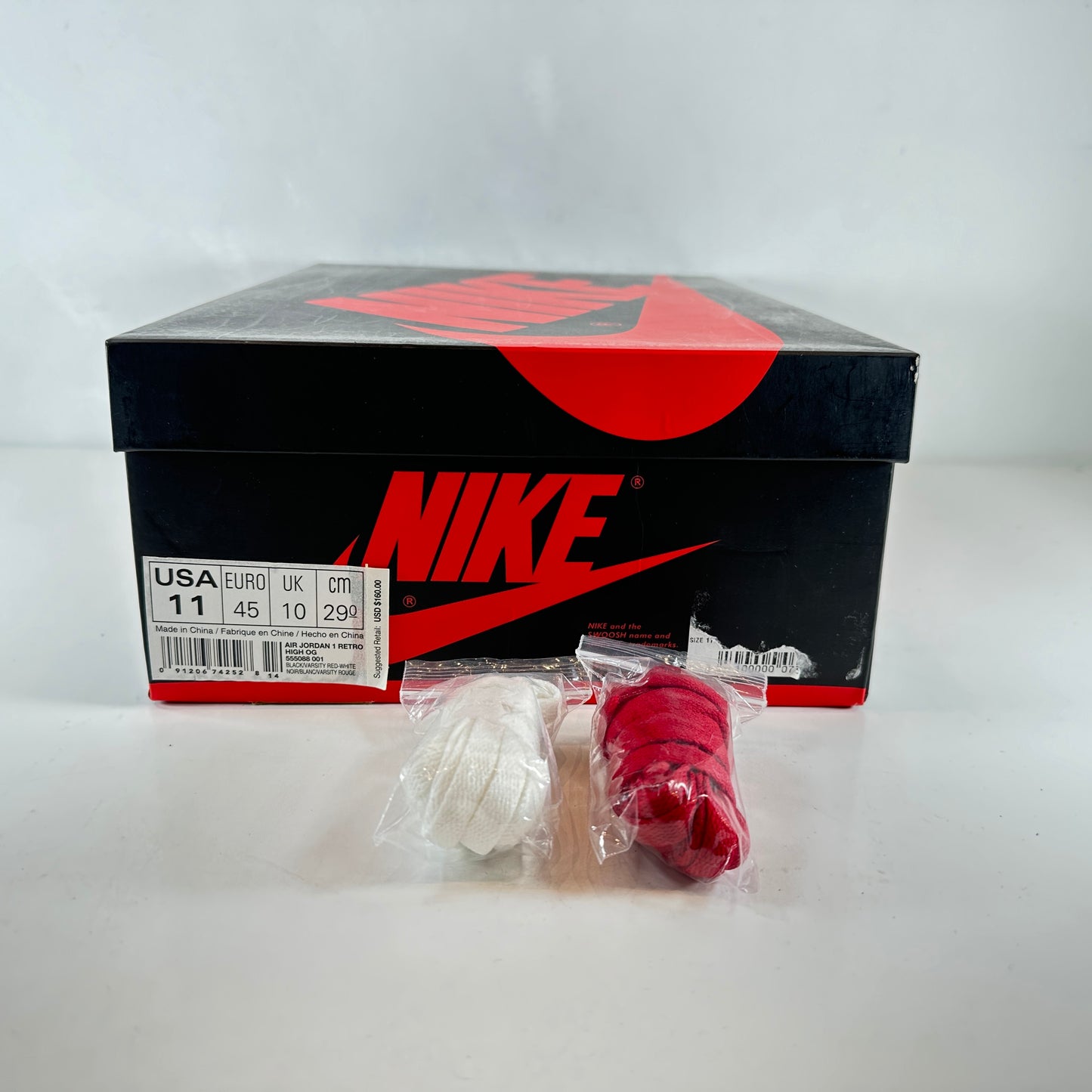 555088 001 Jordan 1 Retro High Bred Banned (2016) [USED] - 11 M (Used)
