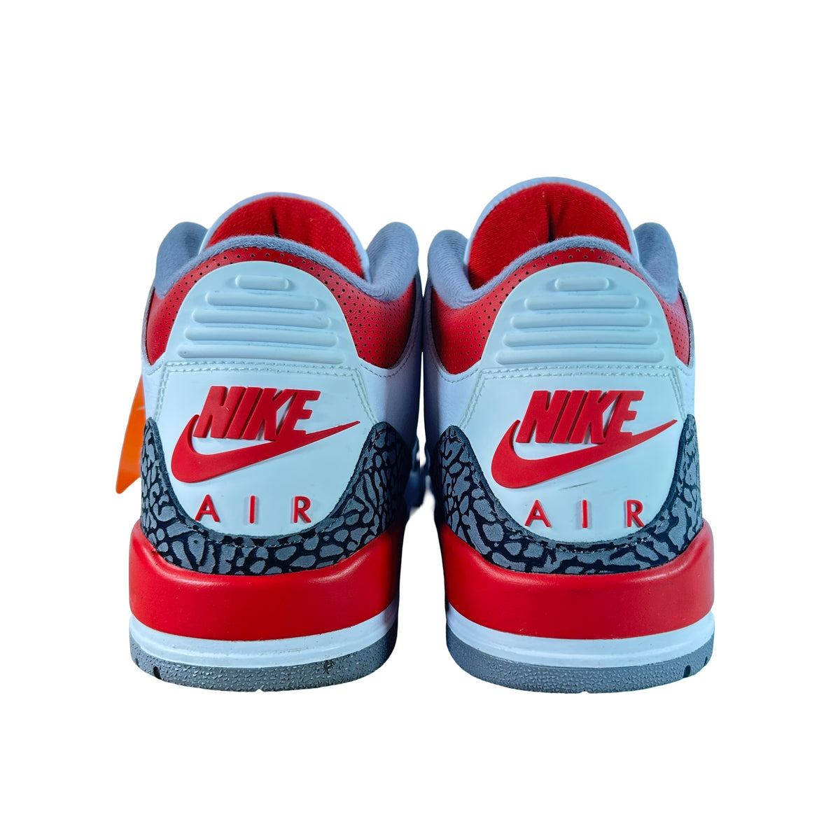 DN3707 160 Jordan 3 Retro Fire Red (2022) [USED] - 10.5 M (Used12)