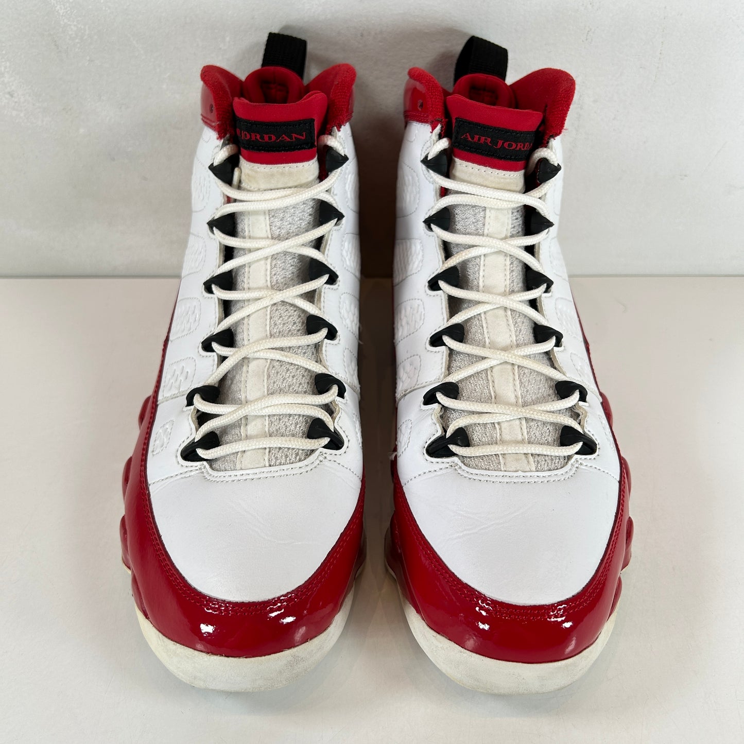 302370 160 Jordan 9 Retro White Gym Red [USED] - 10 M (Used) (No Box)