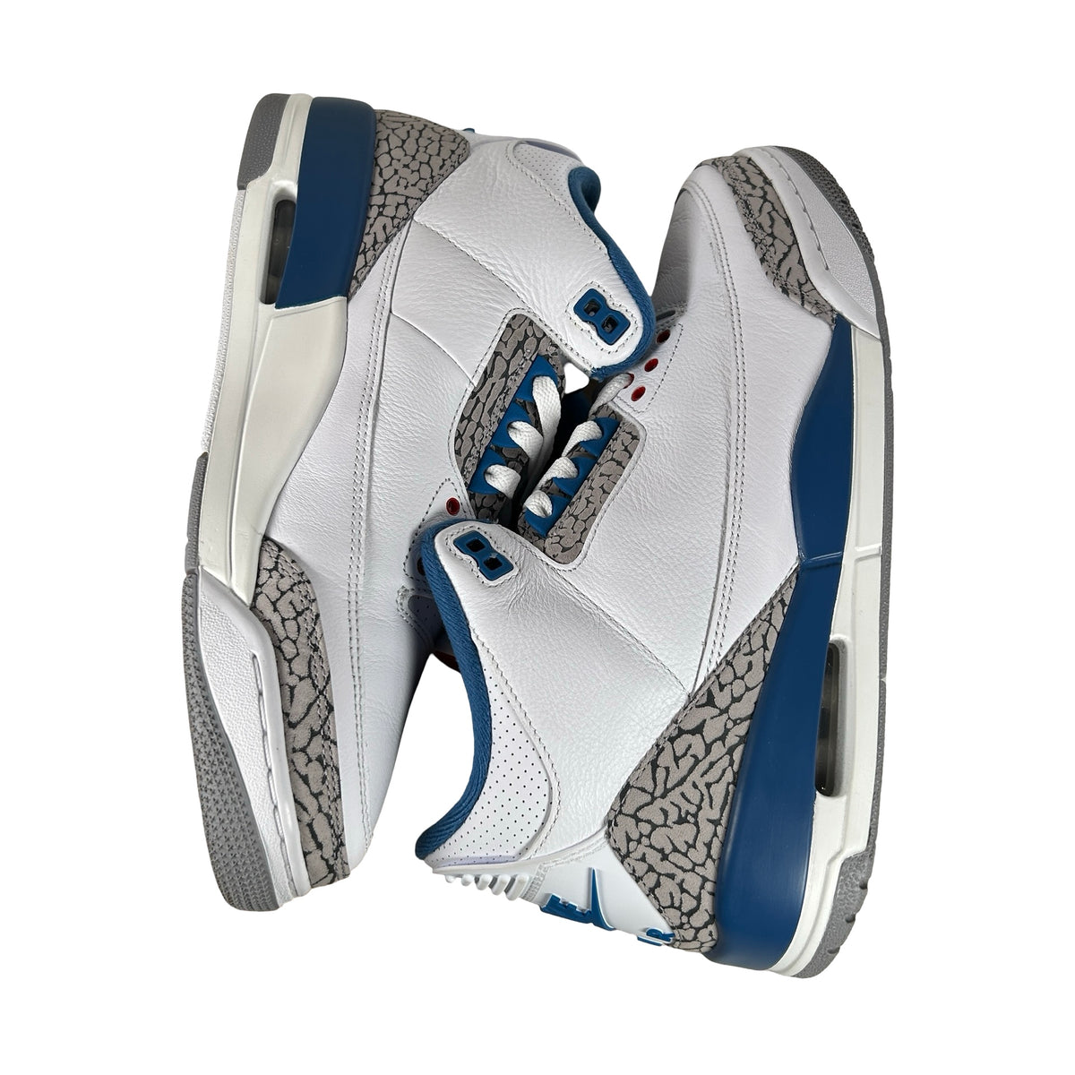 IF4396 104 Air Jordan 3 Retro True Blue (2026) [USED] - 9.5 M (Used5)