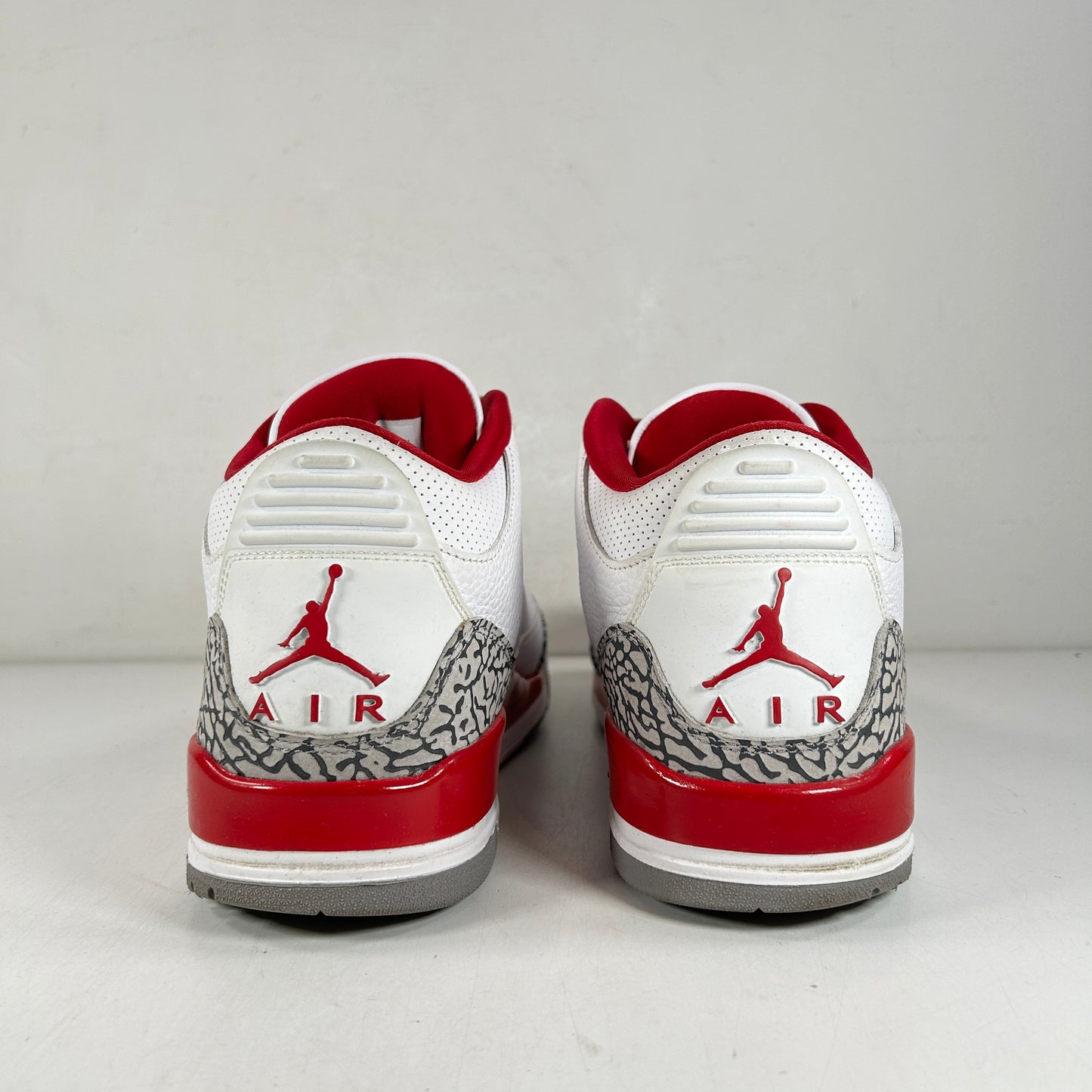 CT8532 126 Jordan 3 Retro Cardenal Rojo