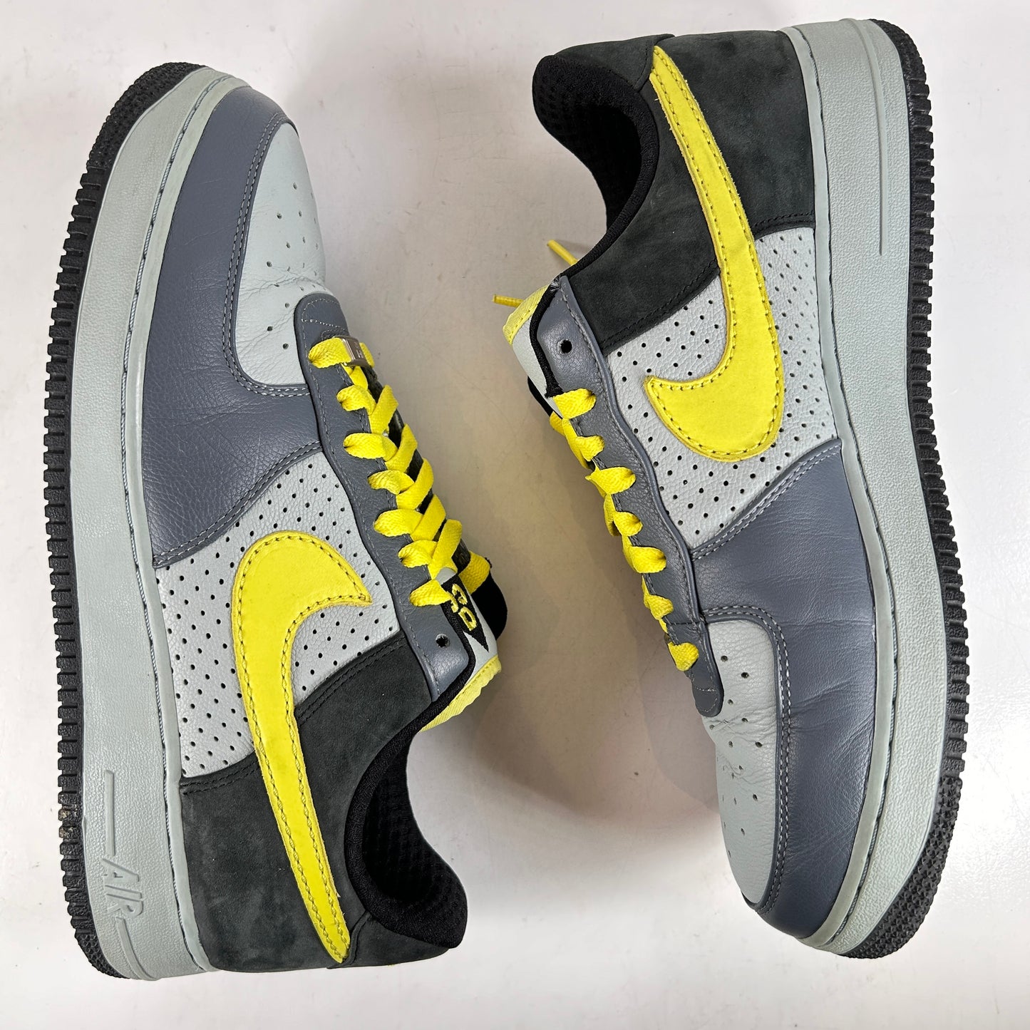 318775 071 Nike Air Force 1 Low Wildwood [USED] - 11 M (Used)